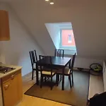 Sehr Zentrale Whonung